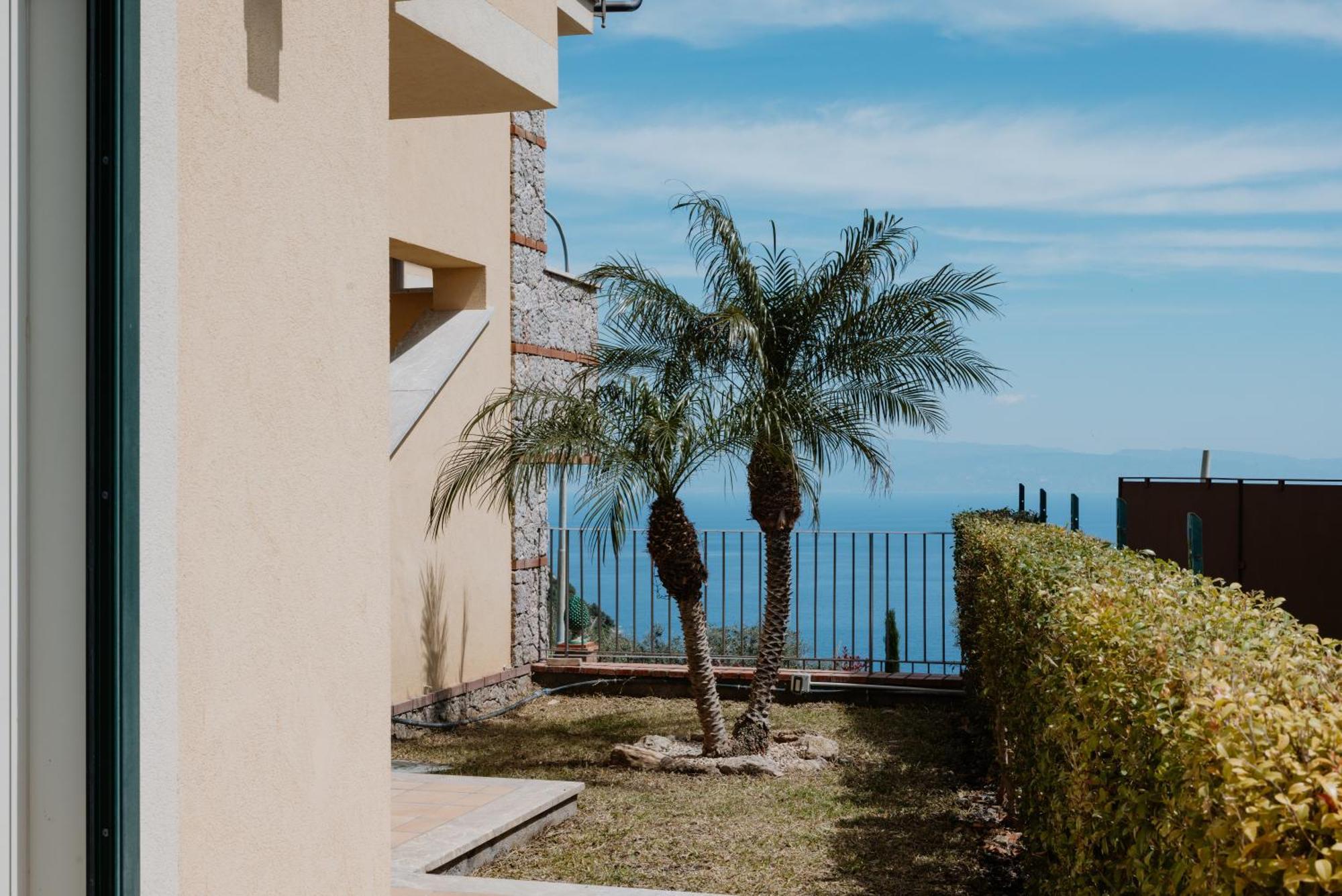 Villa Da Vinci Luxury Panoramic Apartments - Taormina Rooms Collection Exteriör bild