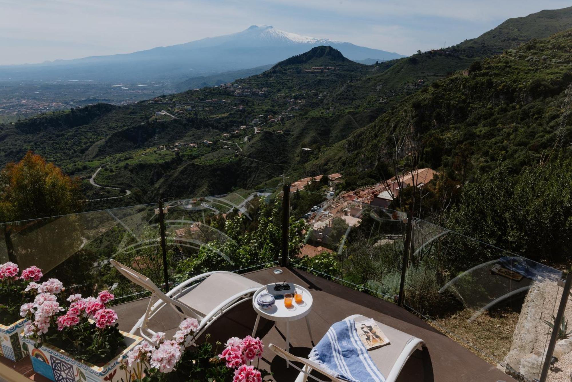 Villa Da Vinci Luxury Panoramic Apartments - Taormina Rooms Collection Exteriör bild