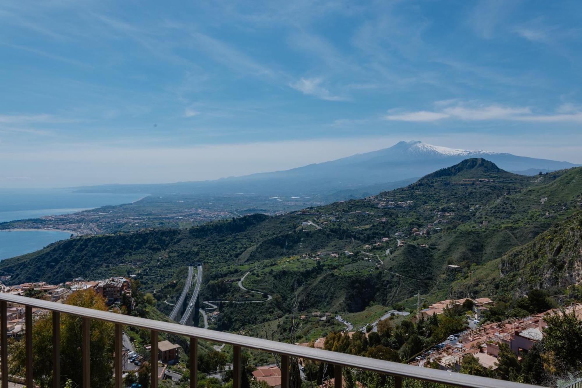 Villa Da Vinci Luxury Panoramic Apartments - Taormina Rooms Collection Exteriör bild